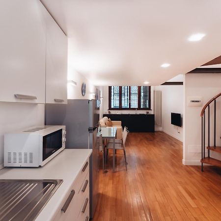Charming De Togni Apartment Милано Екстериор снимка